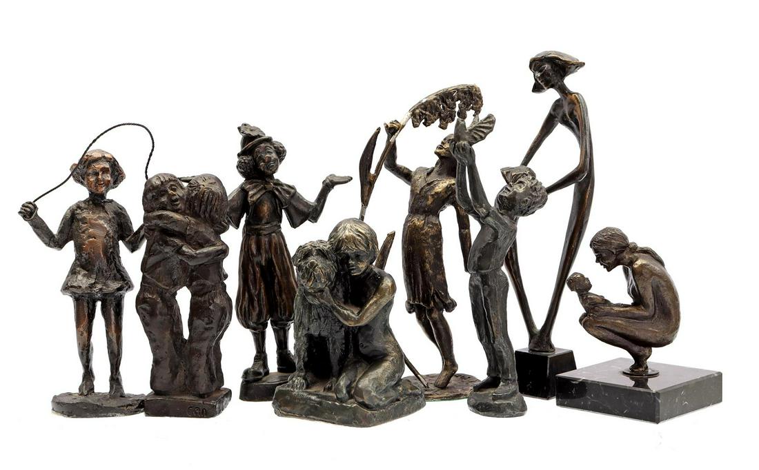 8 various figurines (1 of 1)