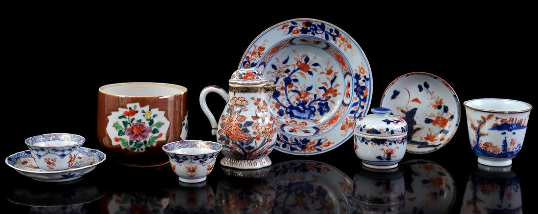 Lot with Imari 18th century porcelain (1 of 5)