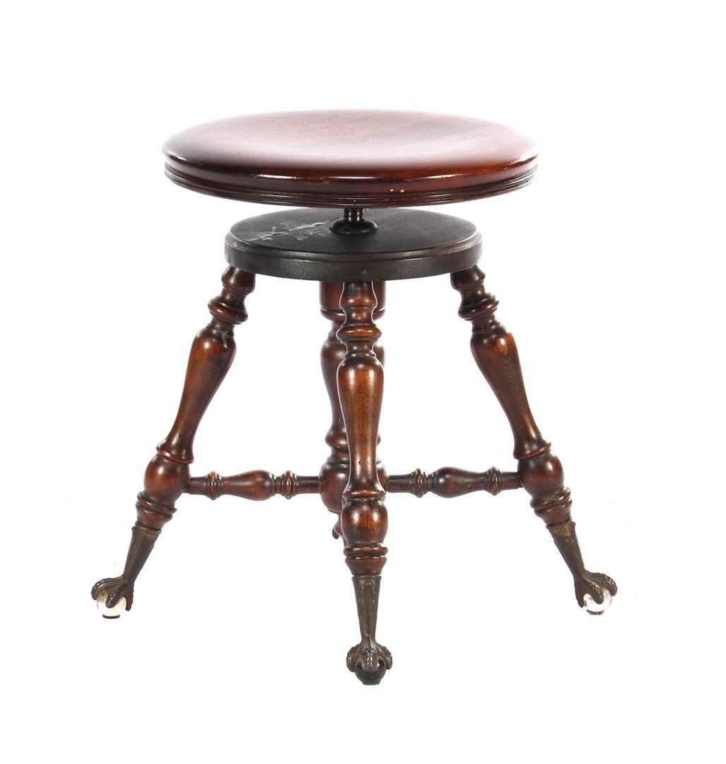 Piano stool (1 of 1)