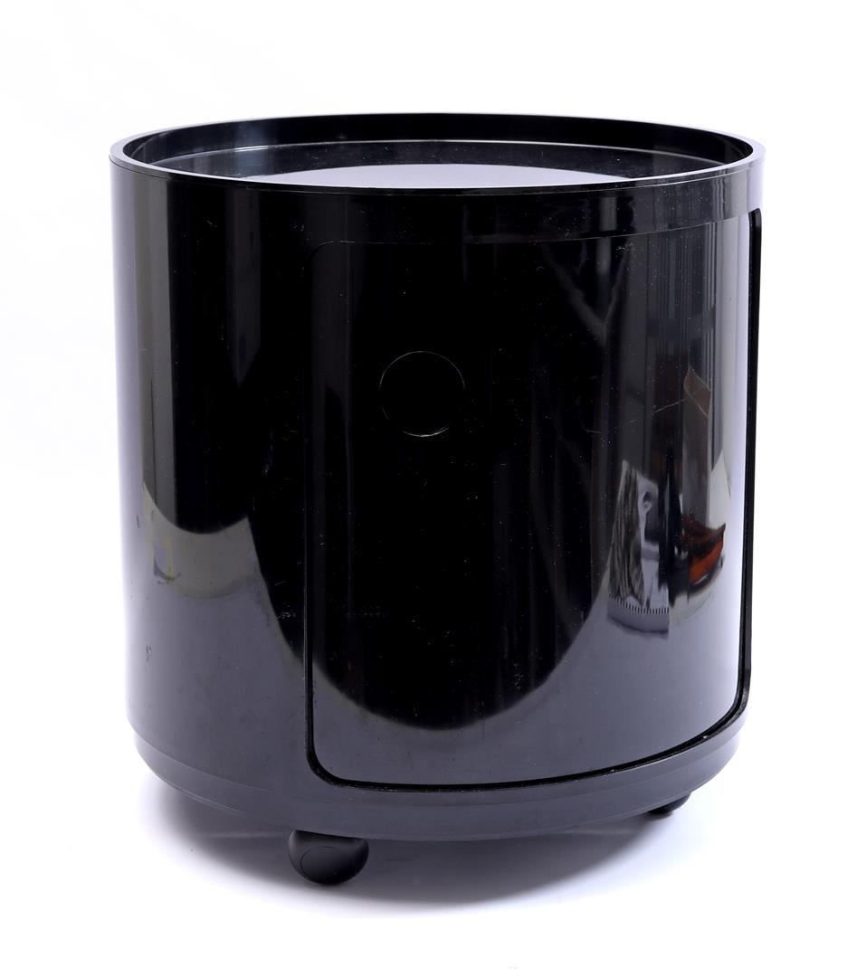 Anna Castelli (1918-2006) Round white plastic mobile: Anna Castelli (1918-2006)Round black plastic mobile storage cabinet with sliding door, design Anna Castelli for Kartell, Milan ca. 1970, 44 cm high, 42 cm diameter