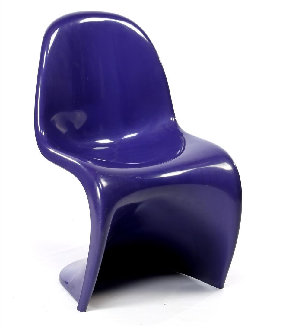Verner Panton (1926-1998) Purple plastic chair (1 of 3)