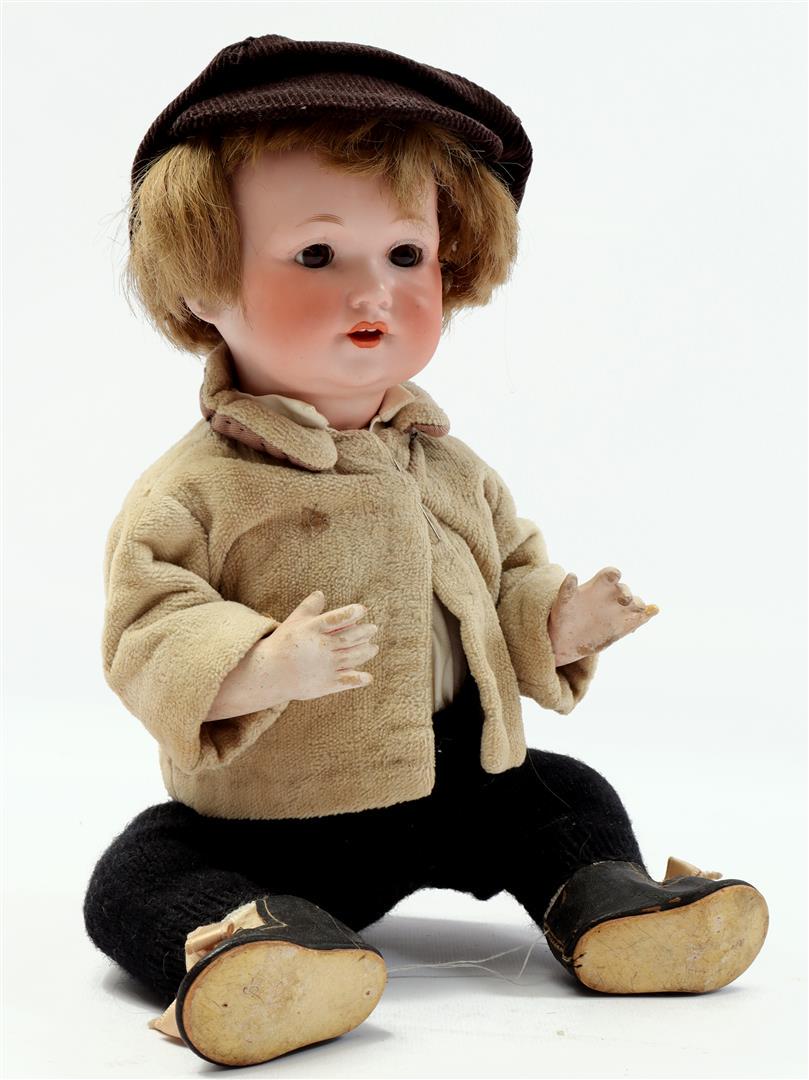 Porcelain doll: Porcelain doll with sleep eyes, DRGM Germany, number 971 A1M, 33 cm long