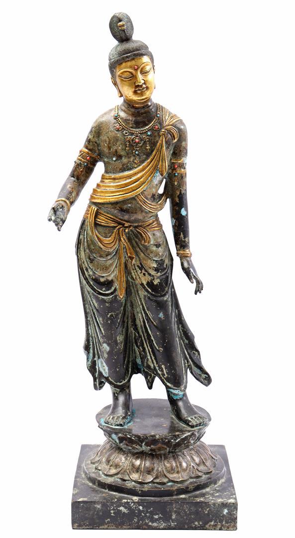 Bronze Guanyin statue (1 of 3)