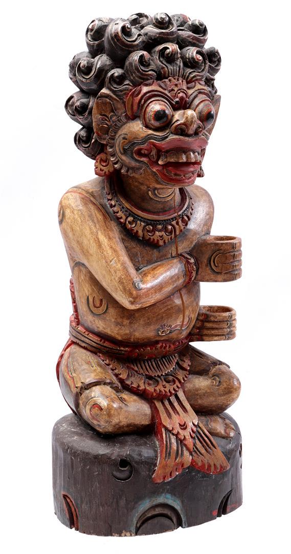 Wooden kris carrier (1 of 3)