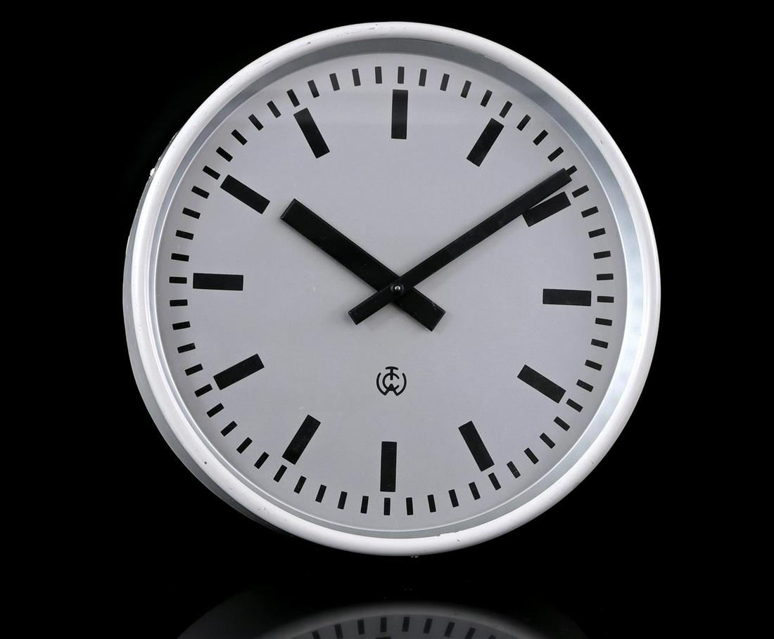 TCW wall clock (1 of 1)