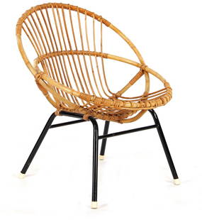 Gebr. Jonkers/Dirk van Sliedrecht: Rattan chair with blackened metal base, Gebr. Jonkers/Dirk van Sliedrecht for Rohe Noordwolde, Netherlands mid 20th century