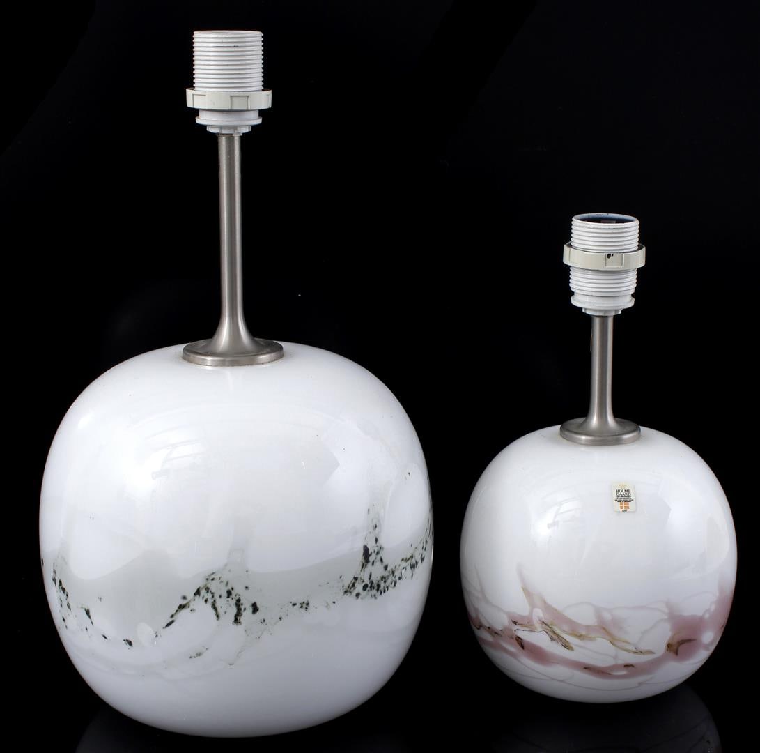Michael Bang: Michael Bang (1942-2013)2 spherical opaline glass table lamps, design Michel Bang for Holmegaard, Denmark, second half of the 20th century,