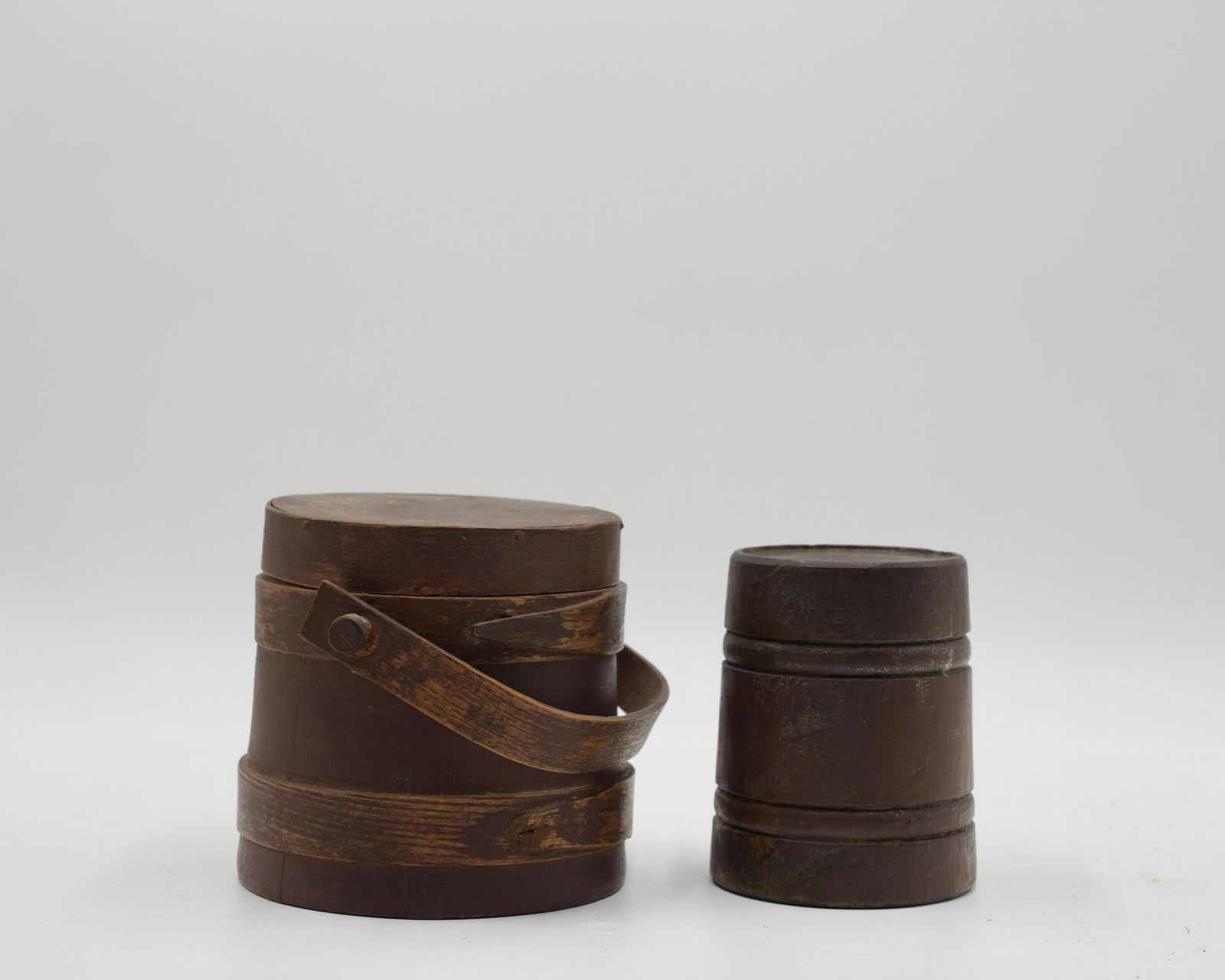 OVAL DECORATED BENTWOOD BOX AND SMALL FIRKIN. (1 of 3)