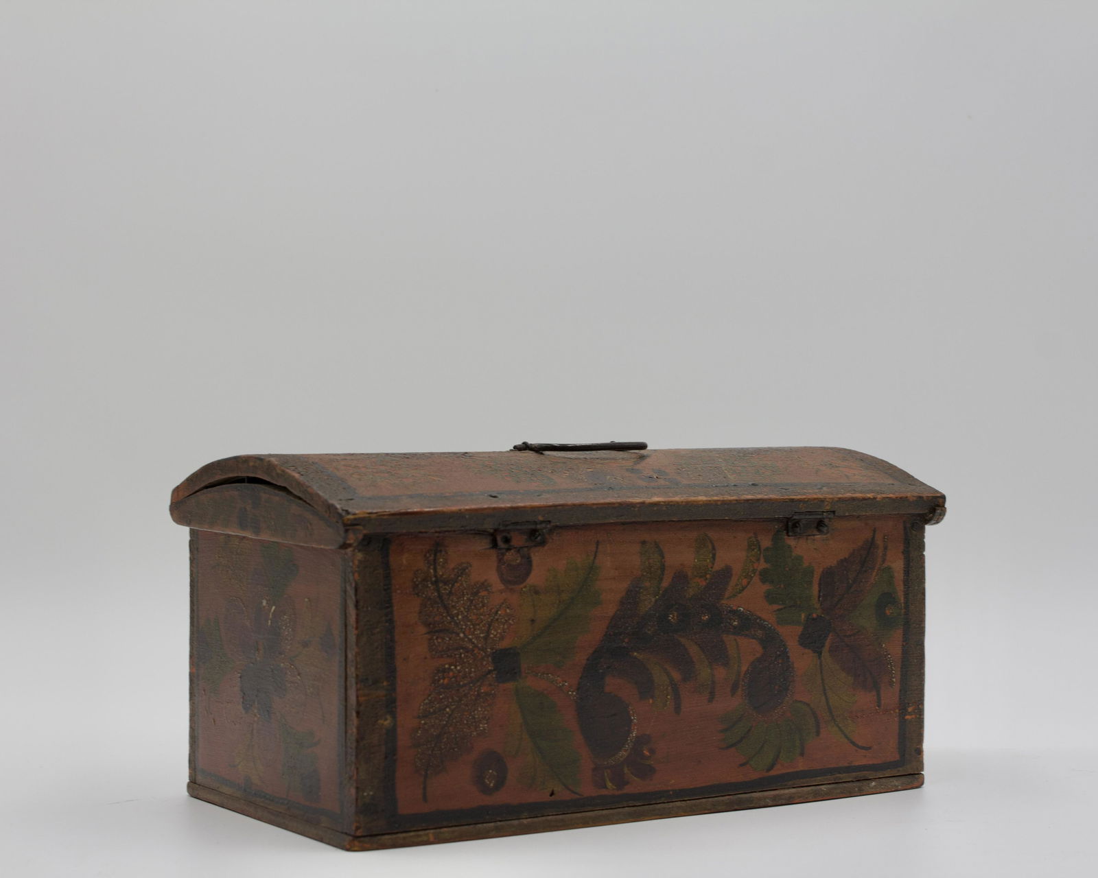 DECORATED DOME TOP VALUABLES BOX. (1 of 8)