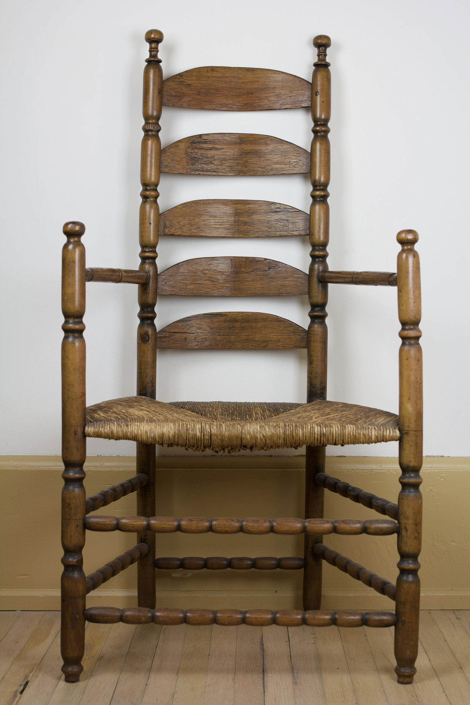 WILLIAM AND MARY MAPLE, ASH, AND HICKORY LADDER-BACK ARM CHAIR. (1 of 6)
