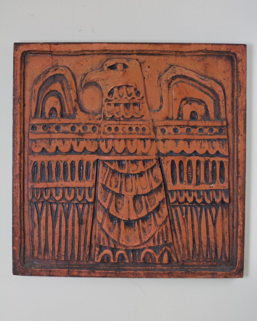 FOLK ART WOOD CARVED EAGLE PLAQUE. (1 of 1)
