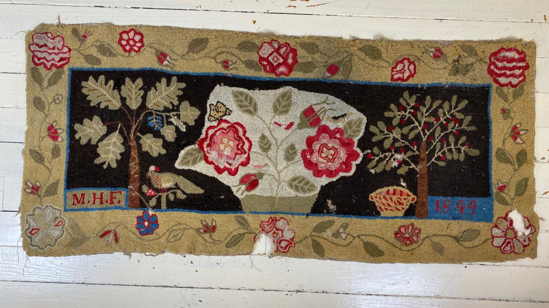EARLY FOLK ART HOOKED RUG (1 of 2)
