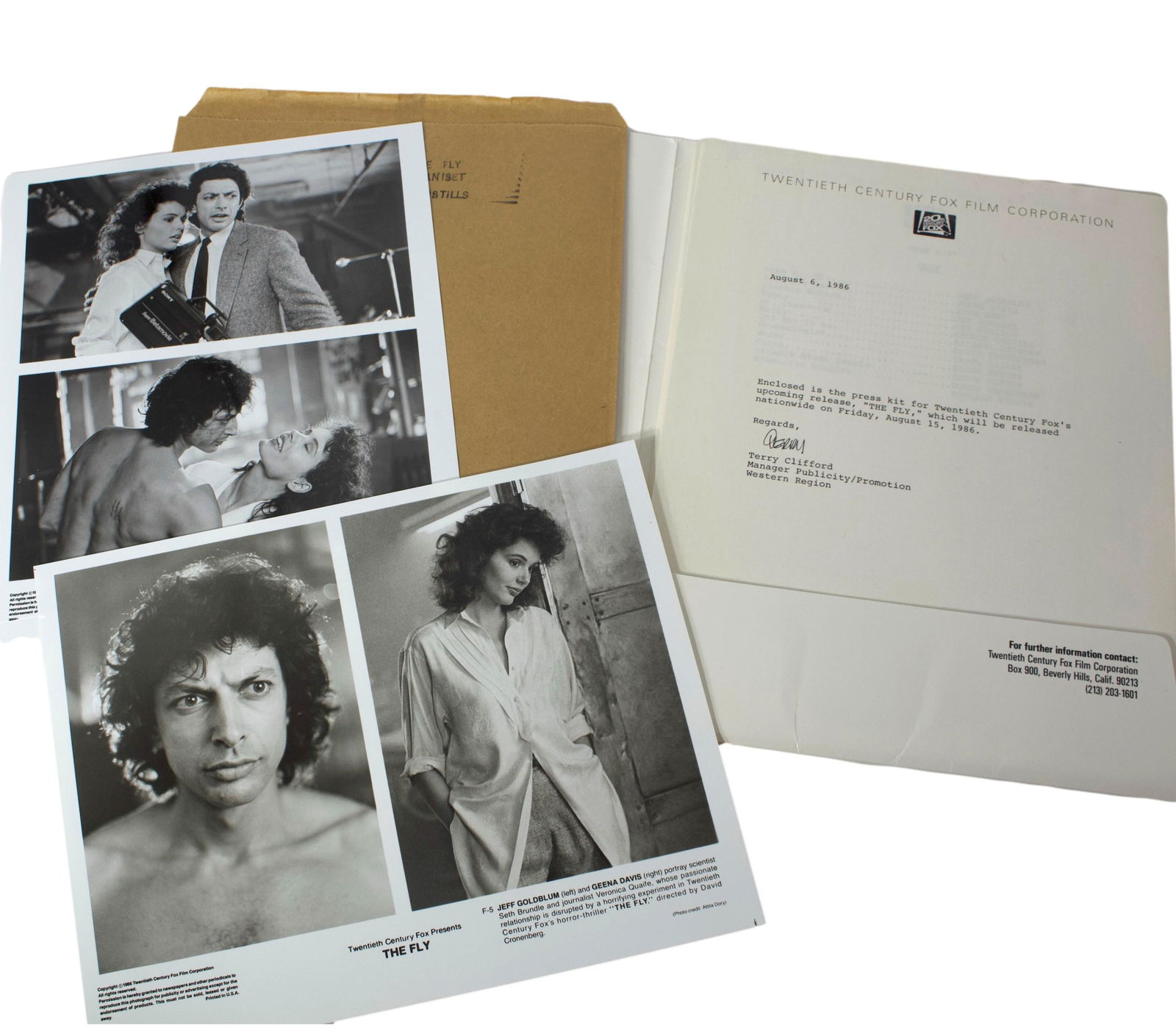 Pub. 1989, "The Fly" from 20th Century Fox, Movie Press Kit, Softcover Book. (1 of 3)