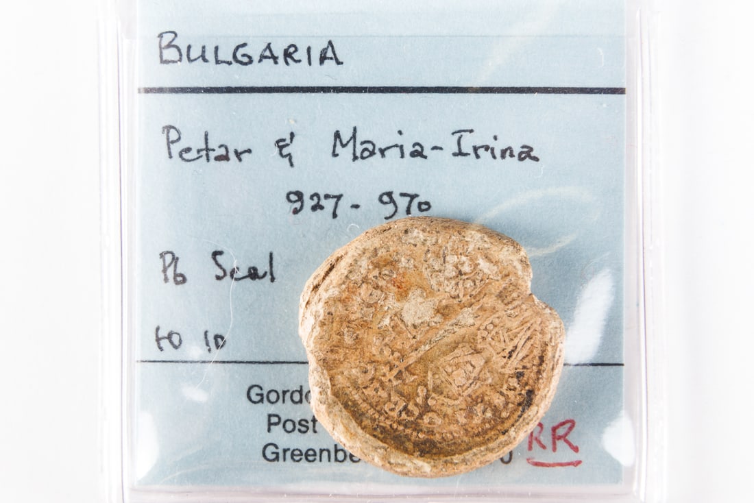 WORLD COINS AND CURRENCY: MEDIEVAL ROYAL SEAL. (1 of 6)