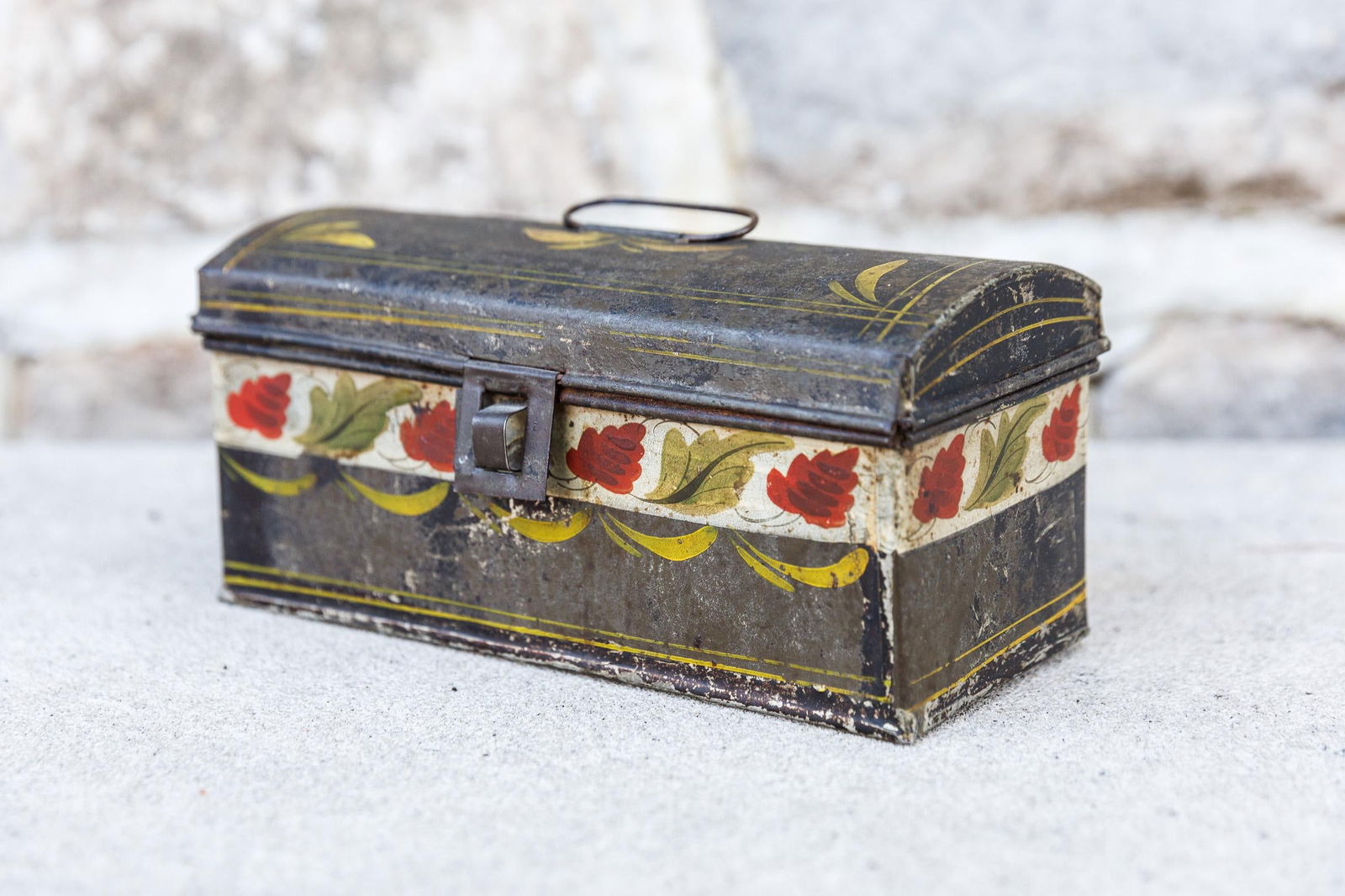 COUNTRY PAINTED TIN DOCUMENT BOX. (1 of 8)