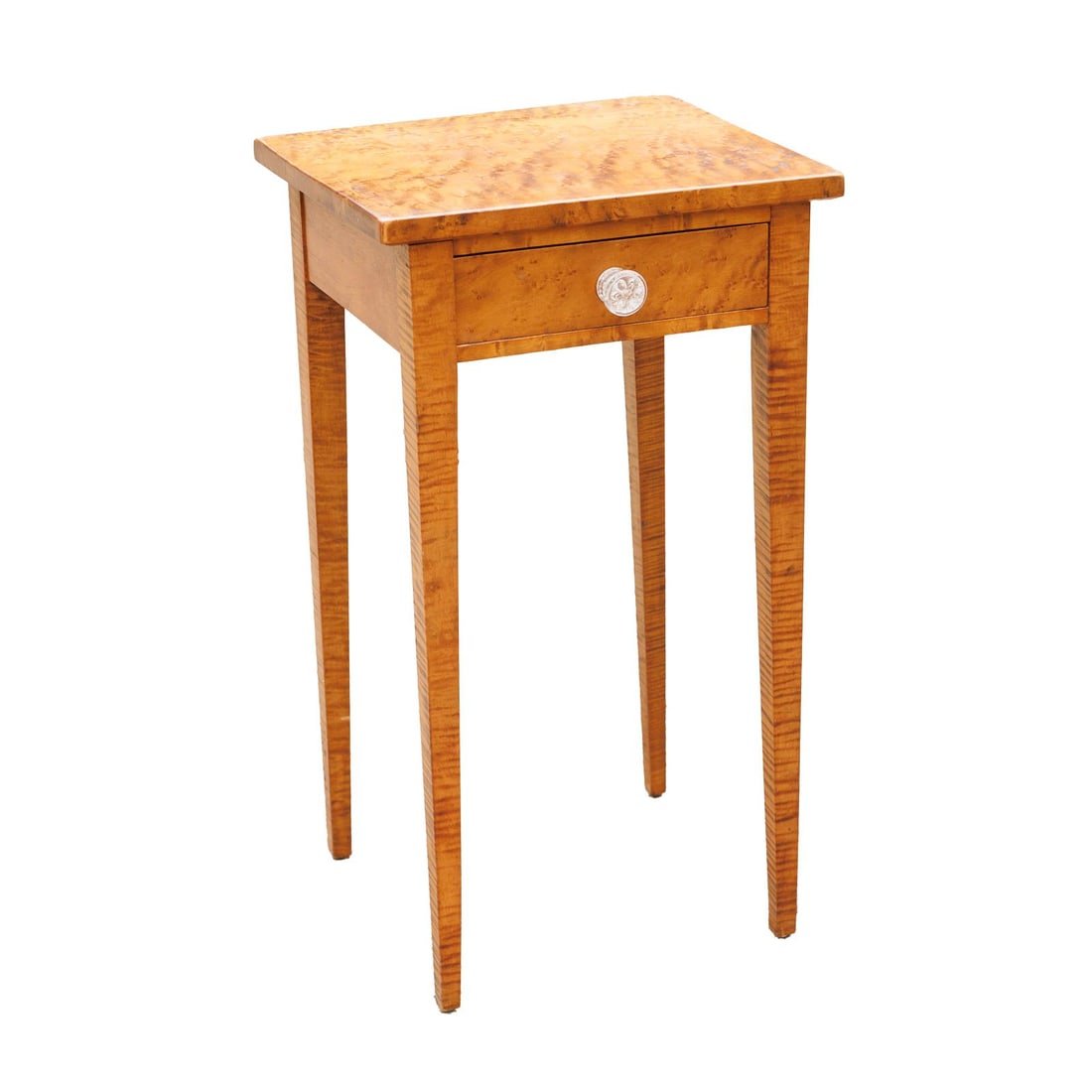 HEPPLEWHITE STAND. (1 of 9)