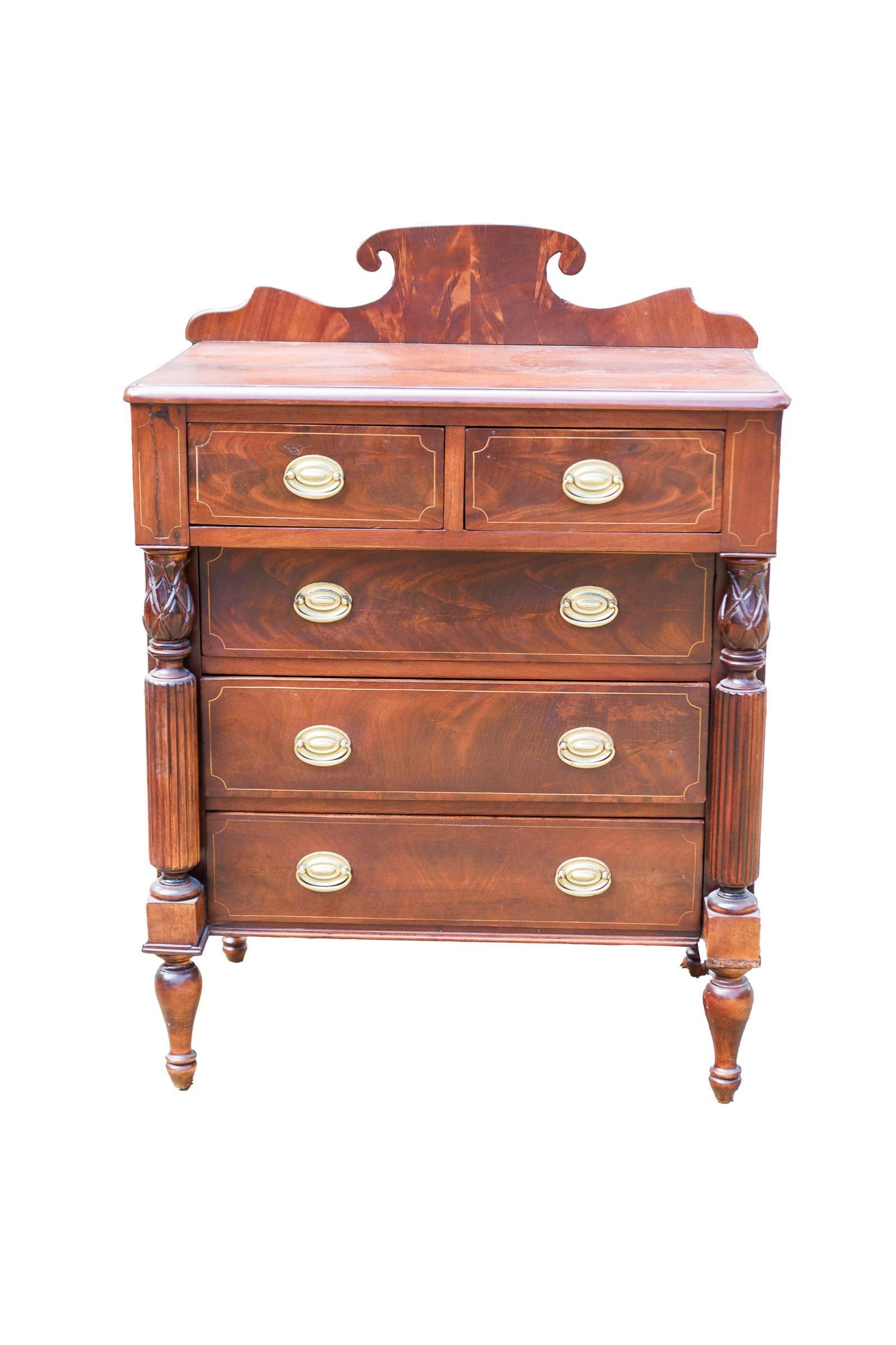 CHILD'S SIZE TRANSITIONAL CHEST. (1 of 13)