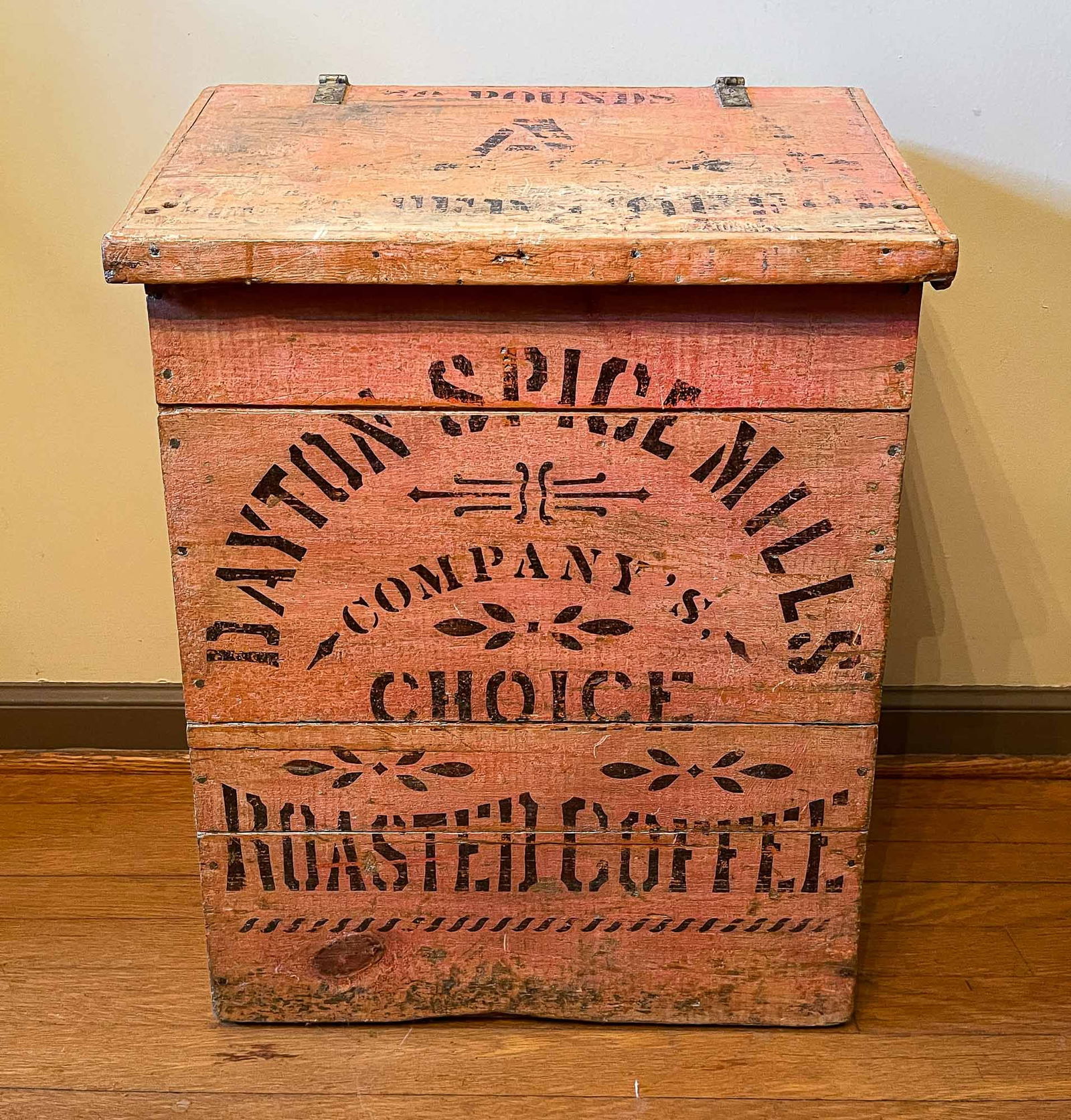 STENCILED STORE COFFEE BIN. (1 of 6)