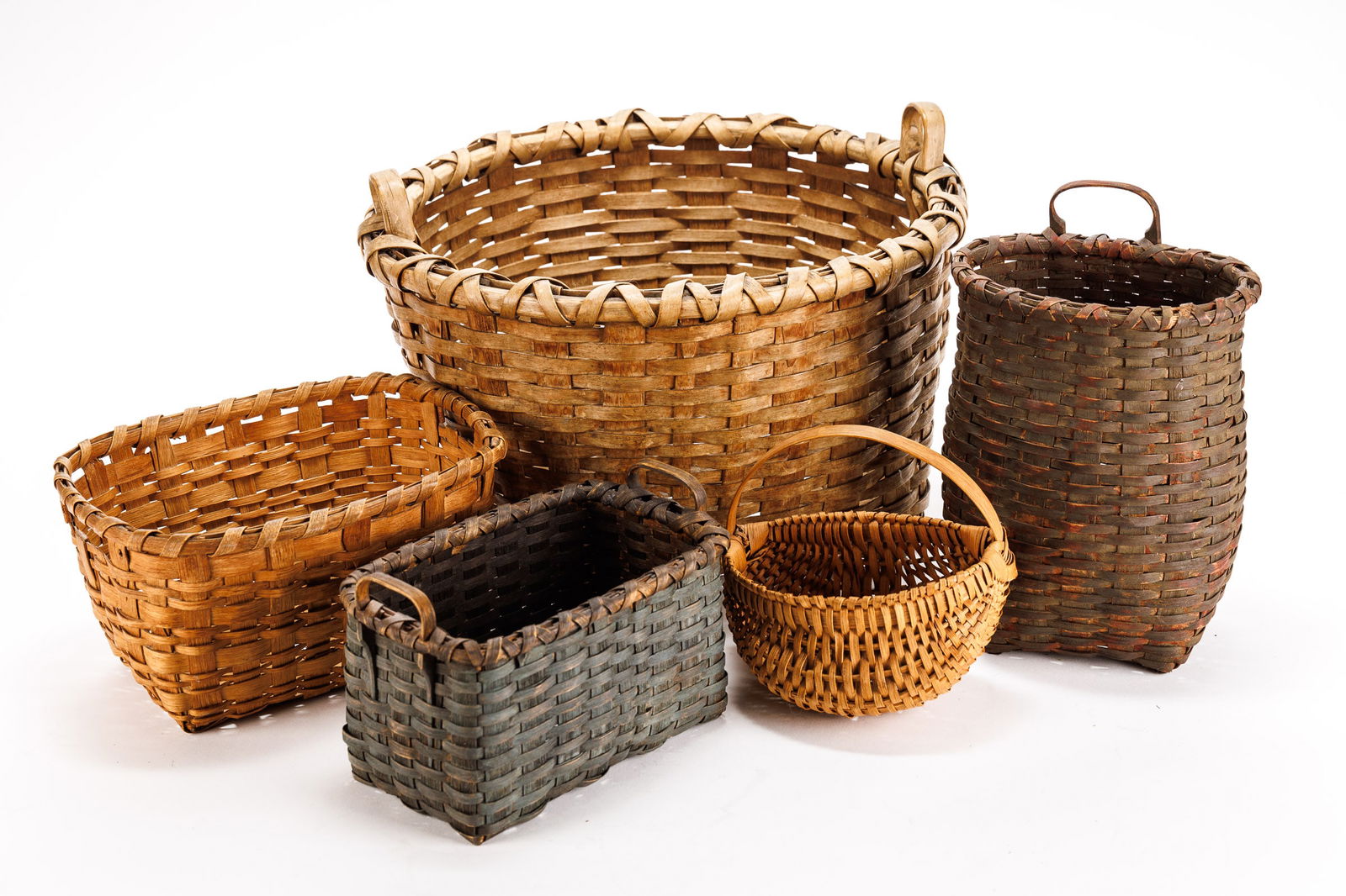 FIVE COUNTRY SPLINT BASKETS. (1 of 15)