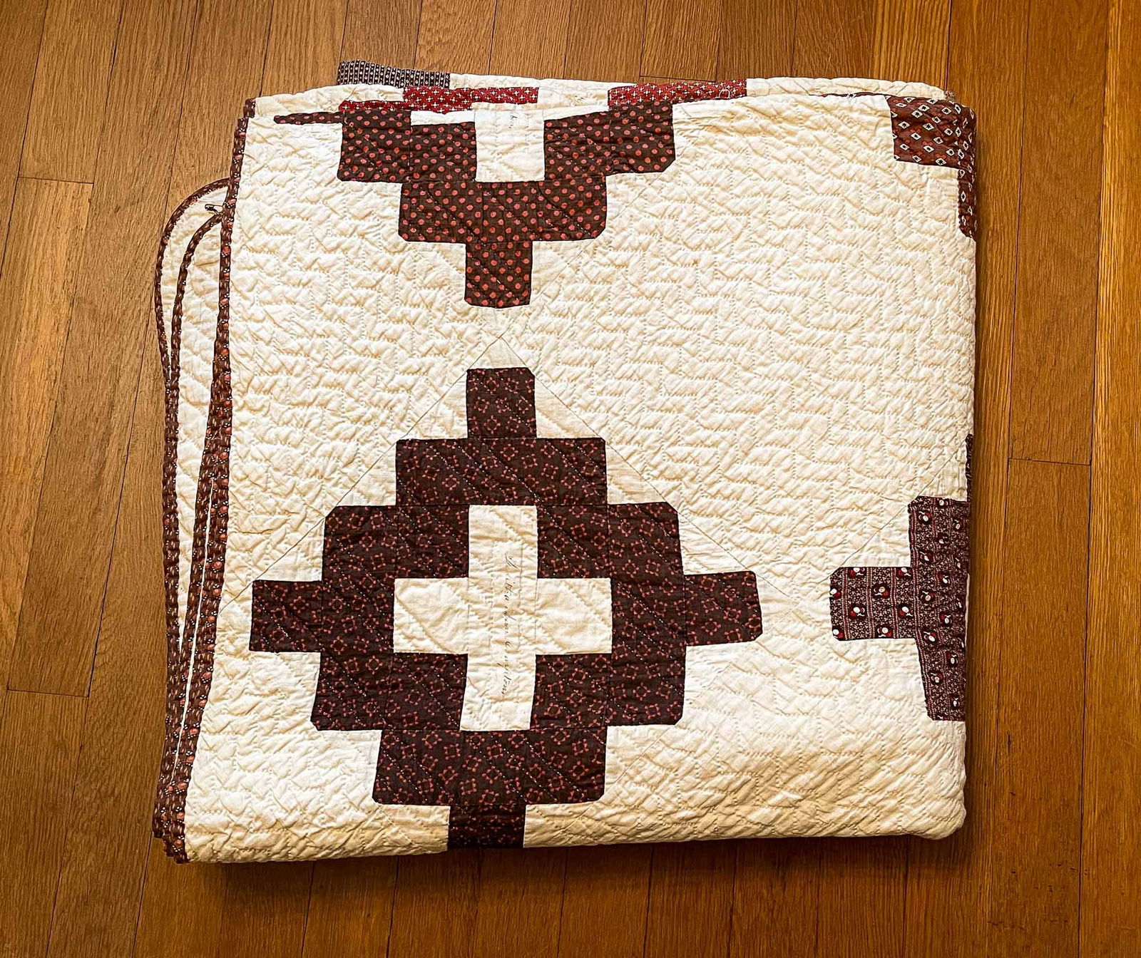 QUAKER FRIENDSHIP QUILT. (1 of 5)