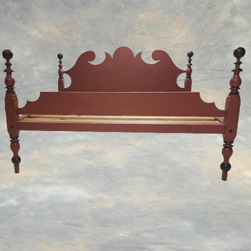 KING SIZE PAINT DECORATED BED. (1 of 4)