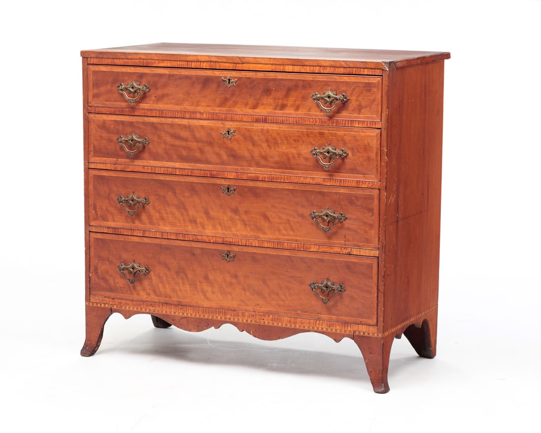 AMERICAN HEPPLEWHITE CHEST OF DRAWERS. (1 of 8)