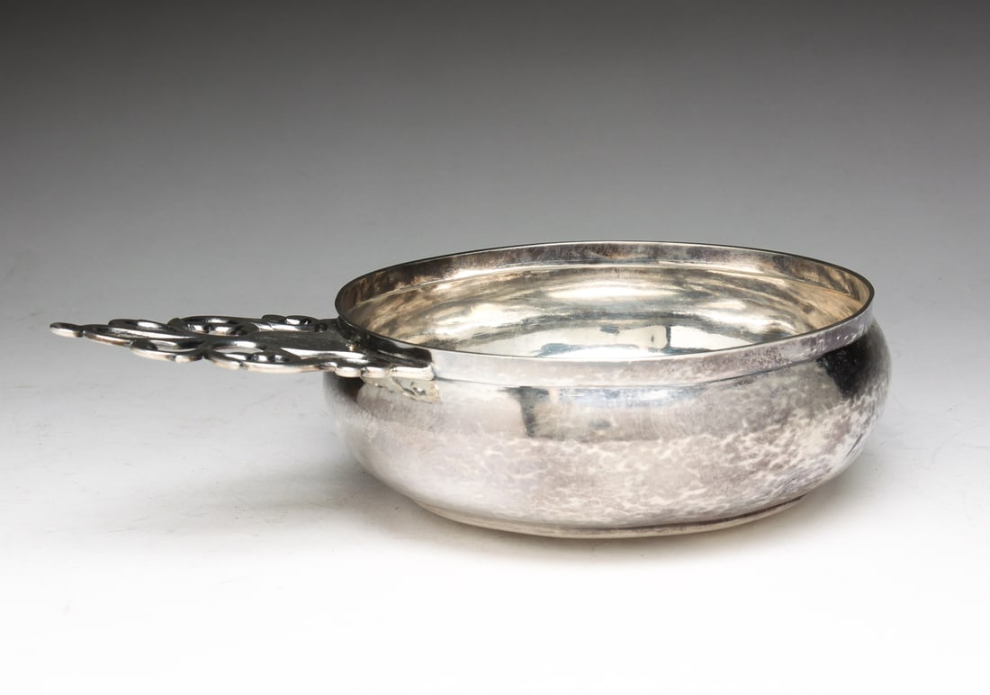 AMERICAN COIN SILVER PORRINGER. (1 of 5)