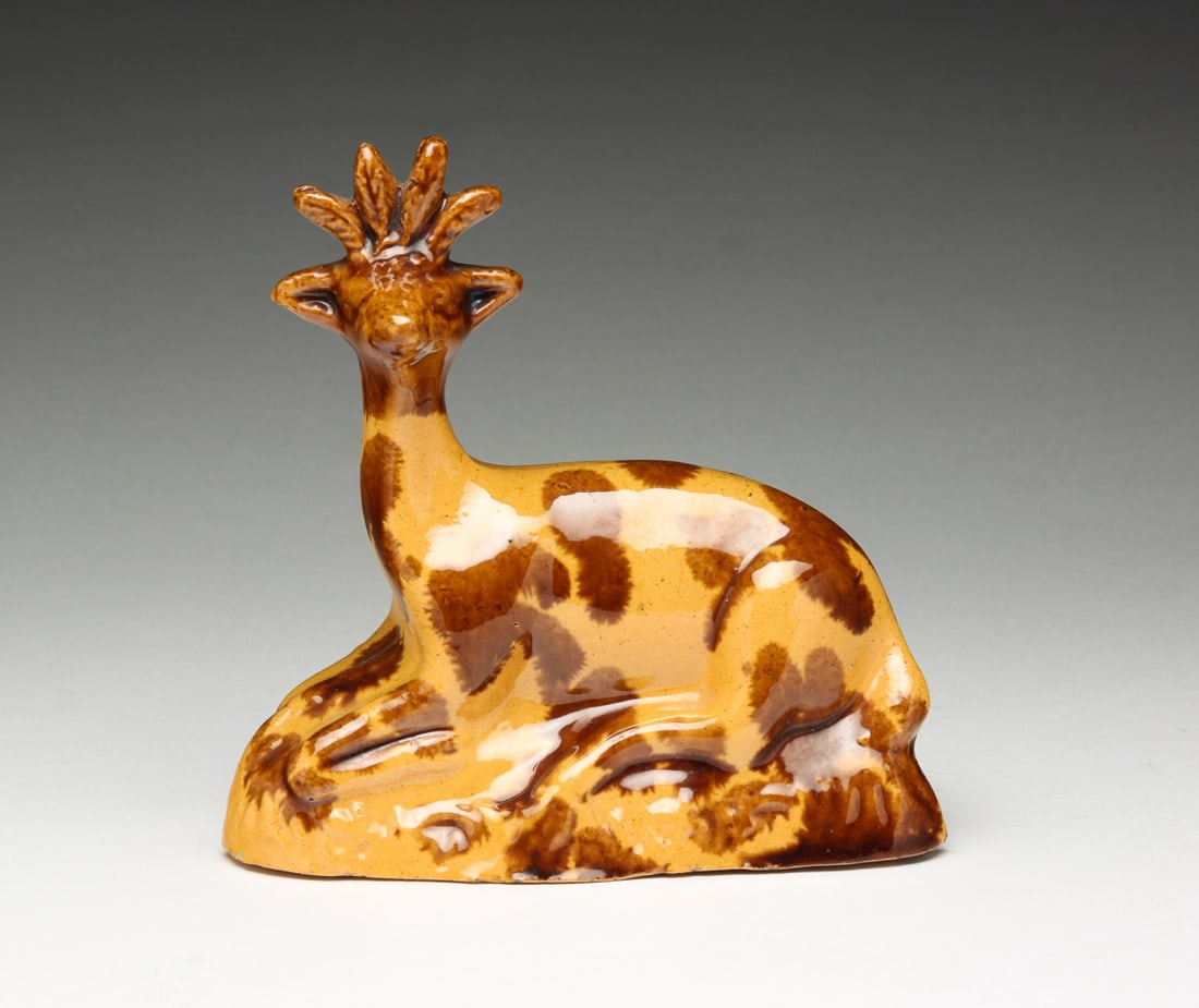AMERICAN POTTERY STAG. (1 of 4)