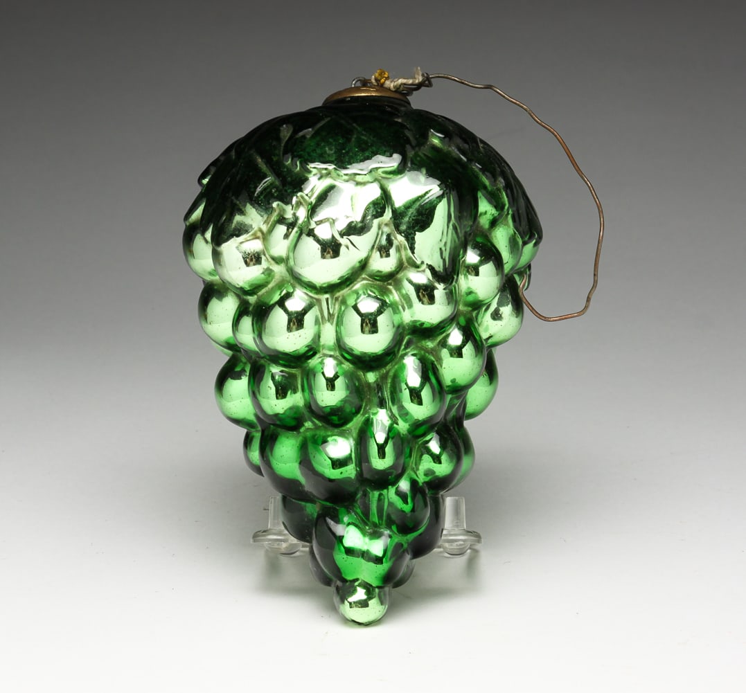 GERMAN GLASS GRAPE KUGEL. (1 of 4)