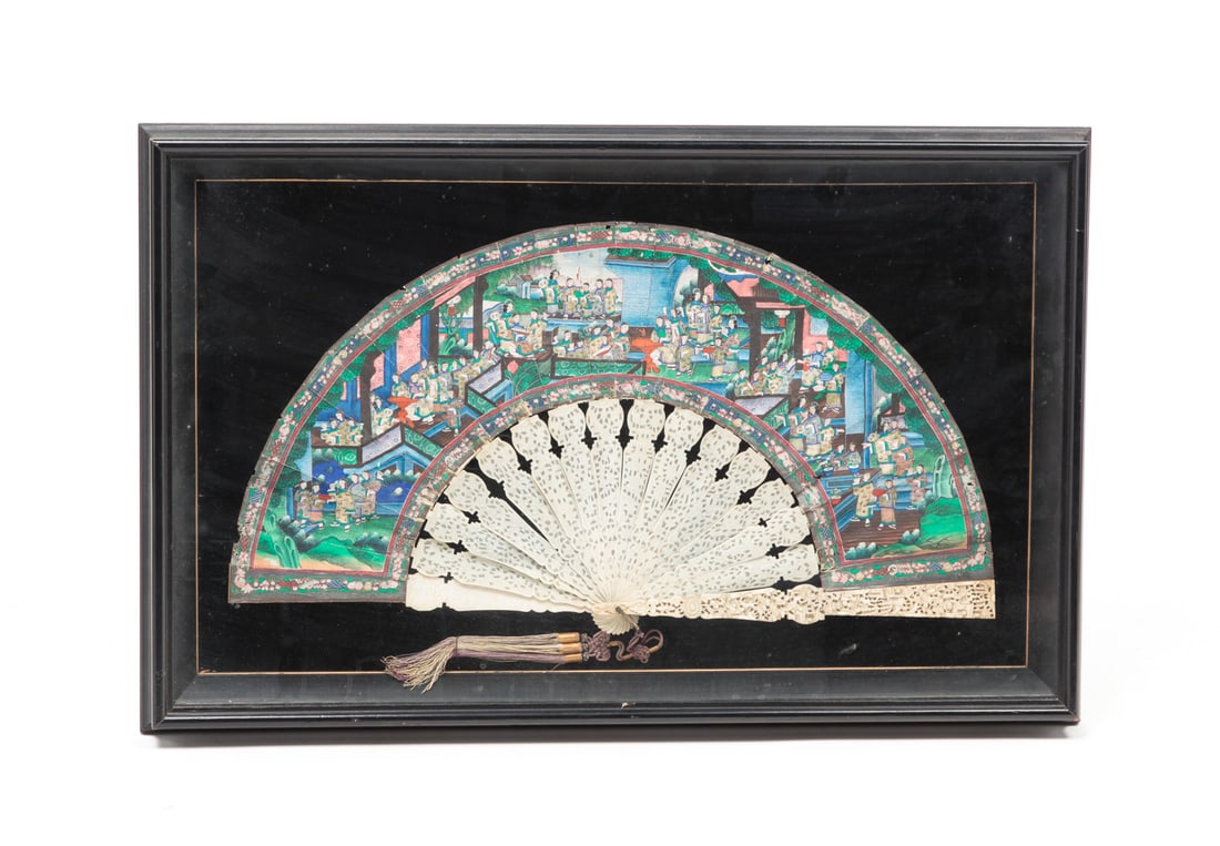 FRAMED CHINESE DECORATED FAN. (1 of 8)