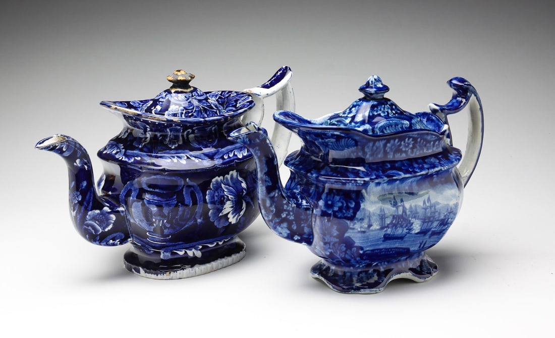 TWO HISTORICAL BLUE STAFFORDSHIRE TEAPOTS. (1 of 7)
