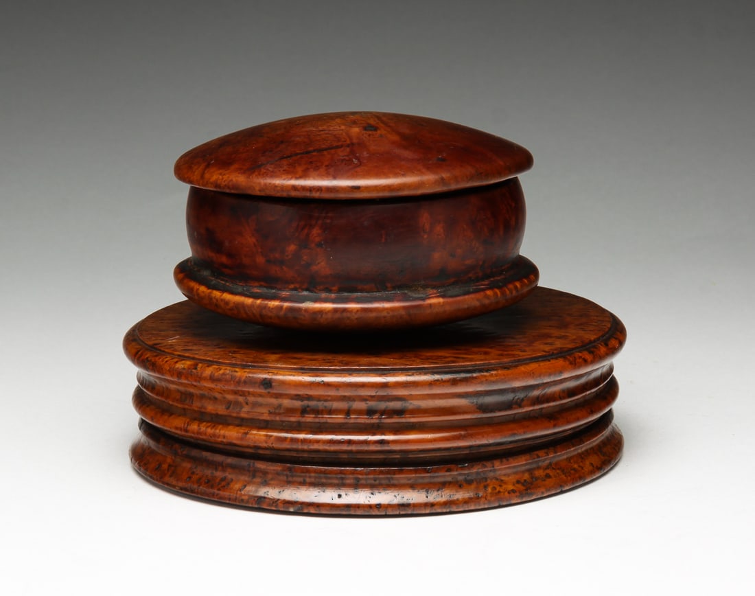 TWO AMERICAN ROUND BURL BOXES. (1 of 4)