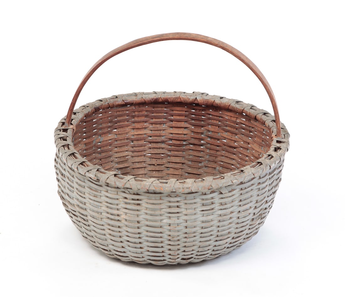 AMERICAN PAINTED BASKET. (1 of 5)