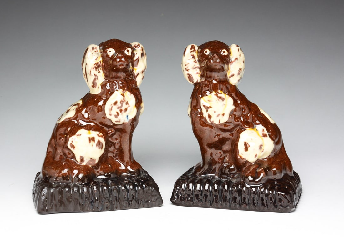PAIR OF ENGLISH REDWARE SPANIELS. (1 of 4)