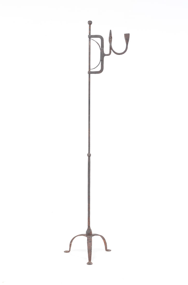 AMERICAN FLOOR STANDING LIGHTING DEVICE. (1 of 3)