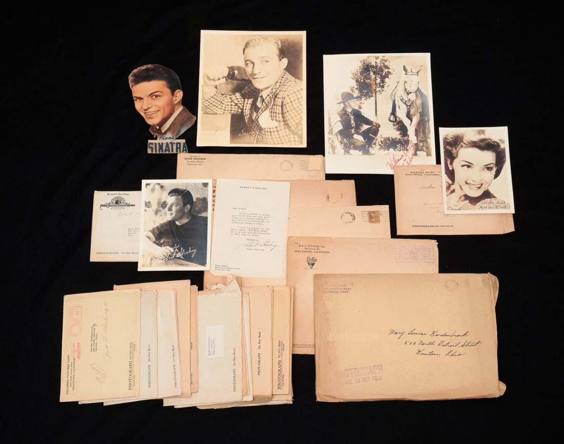 GROUP OF HOLLYWOOD MOVIE STAR PHOTOGRAPHS. (1 of 6)