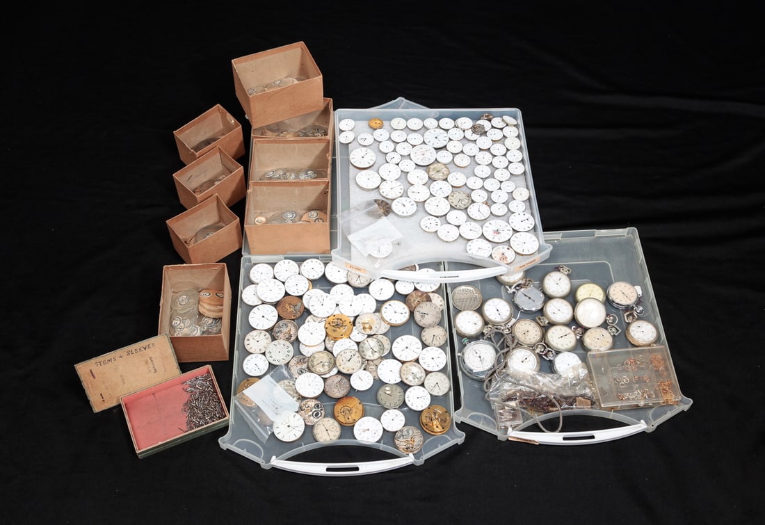 MOSTLY VINTAGE POCKET WATCH MOVEMENTS/DIALS. (1 of 4)