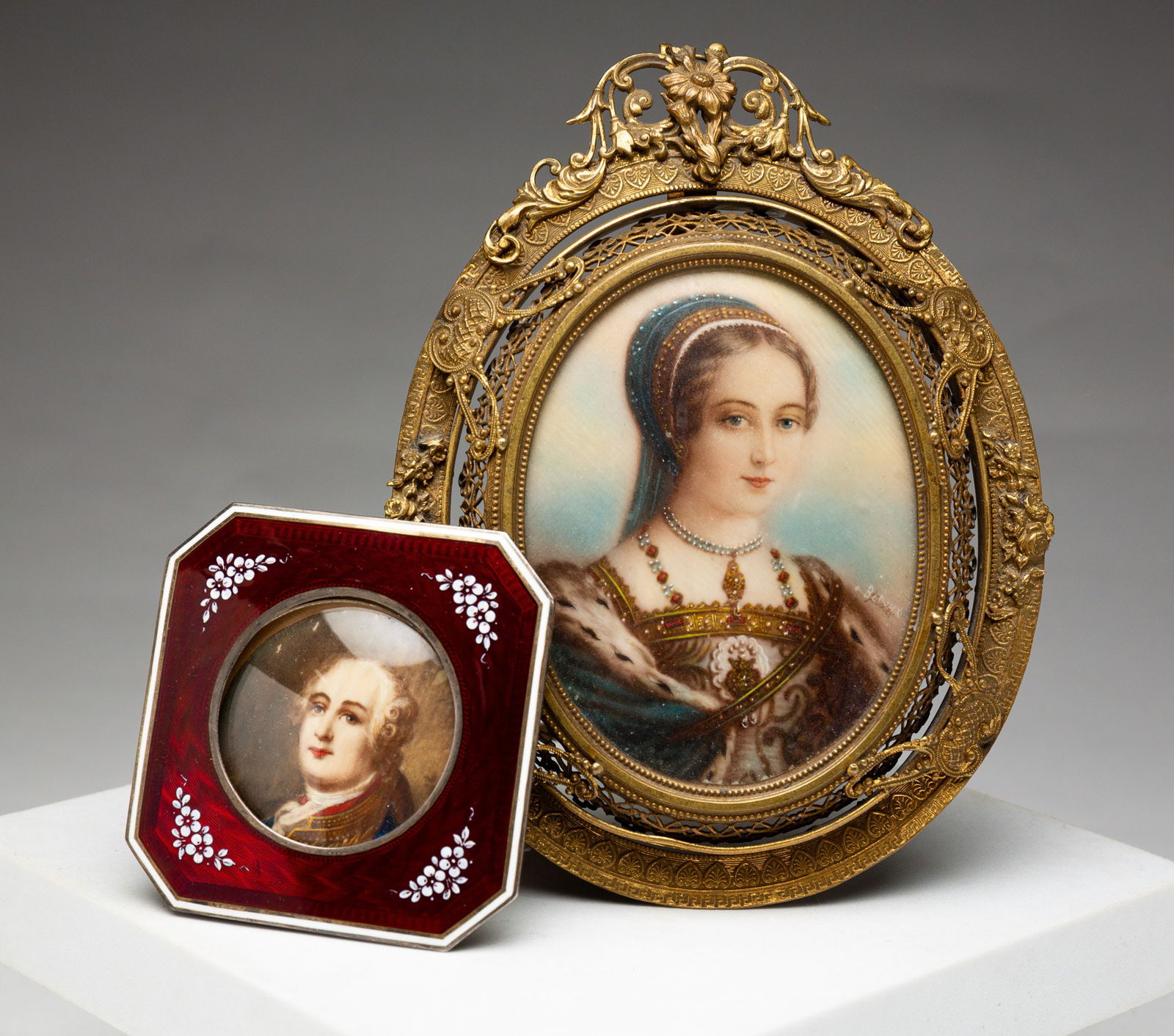 TWO MINIATURE PORTRAITS. (1 of 5)