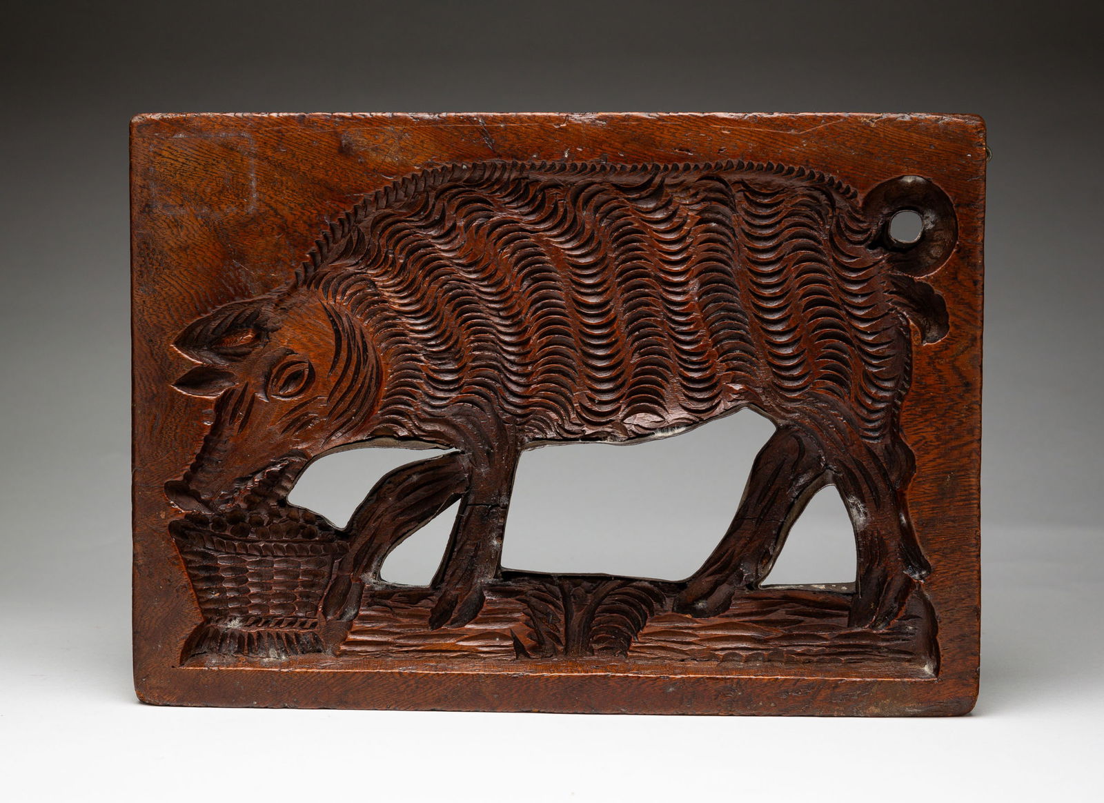 CARVED COOKIE BOARD. (1 of 3)