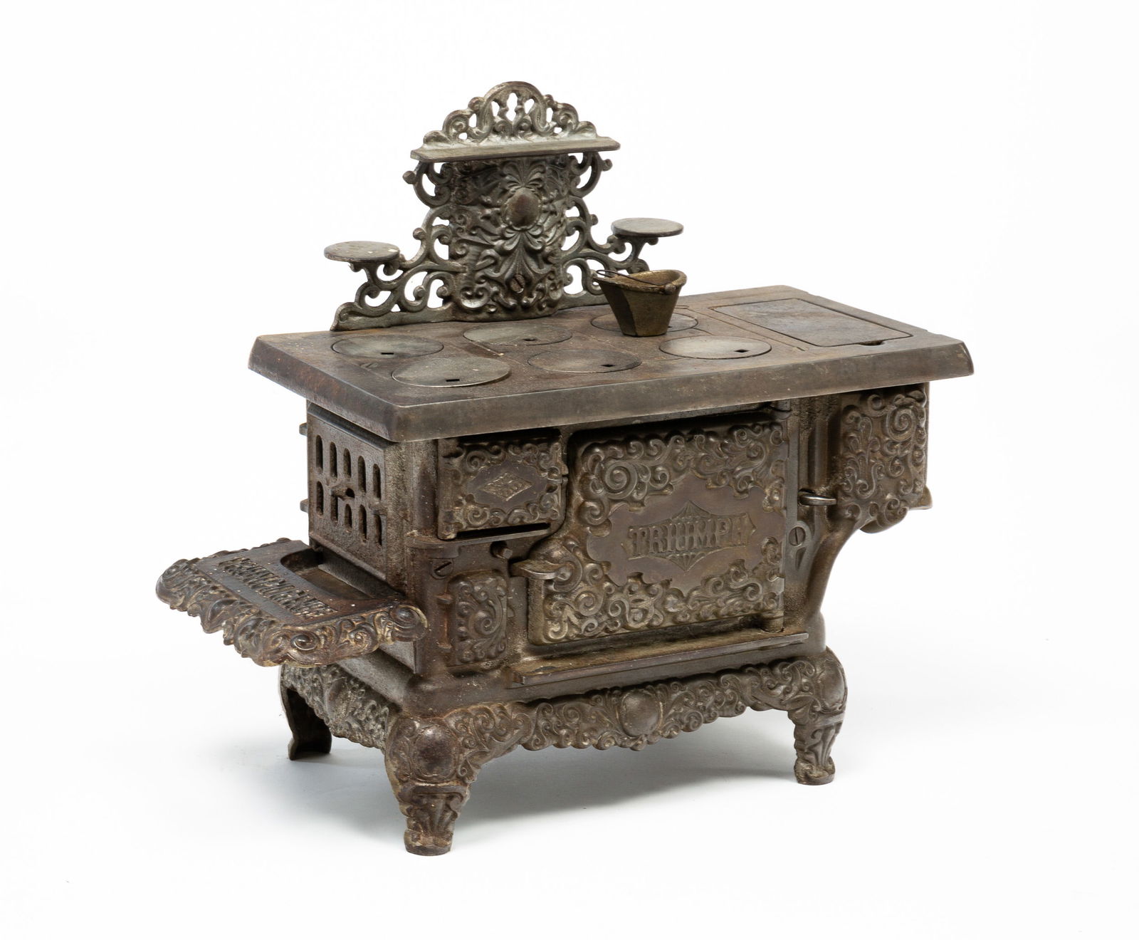 "TRIUMPH RANGE" MINIATURE STOVE. (1 of 6)