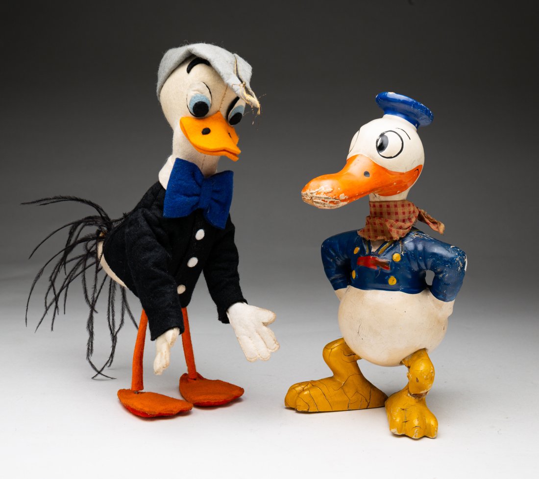 TWO CHARACTER TOYS. (1 of 4)