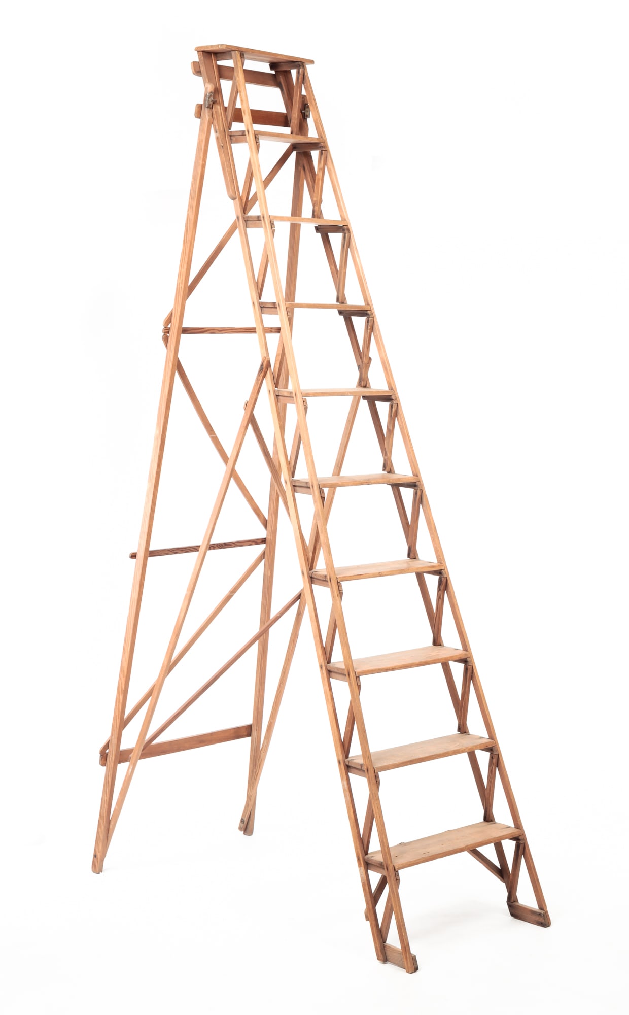 ARCHITECTURAL CEDAR LADDER. (1 of 2)