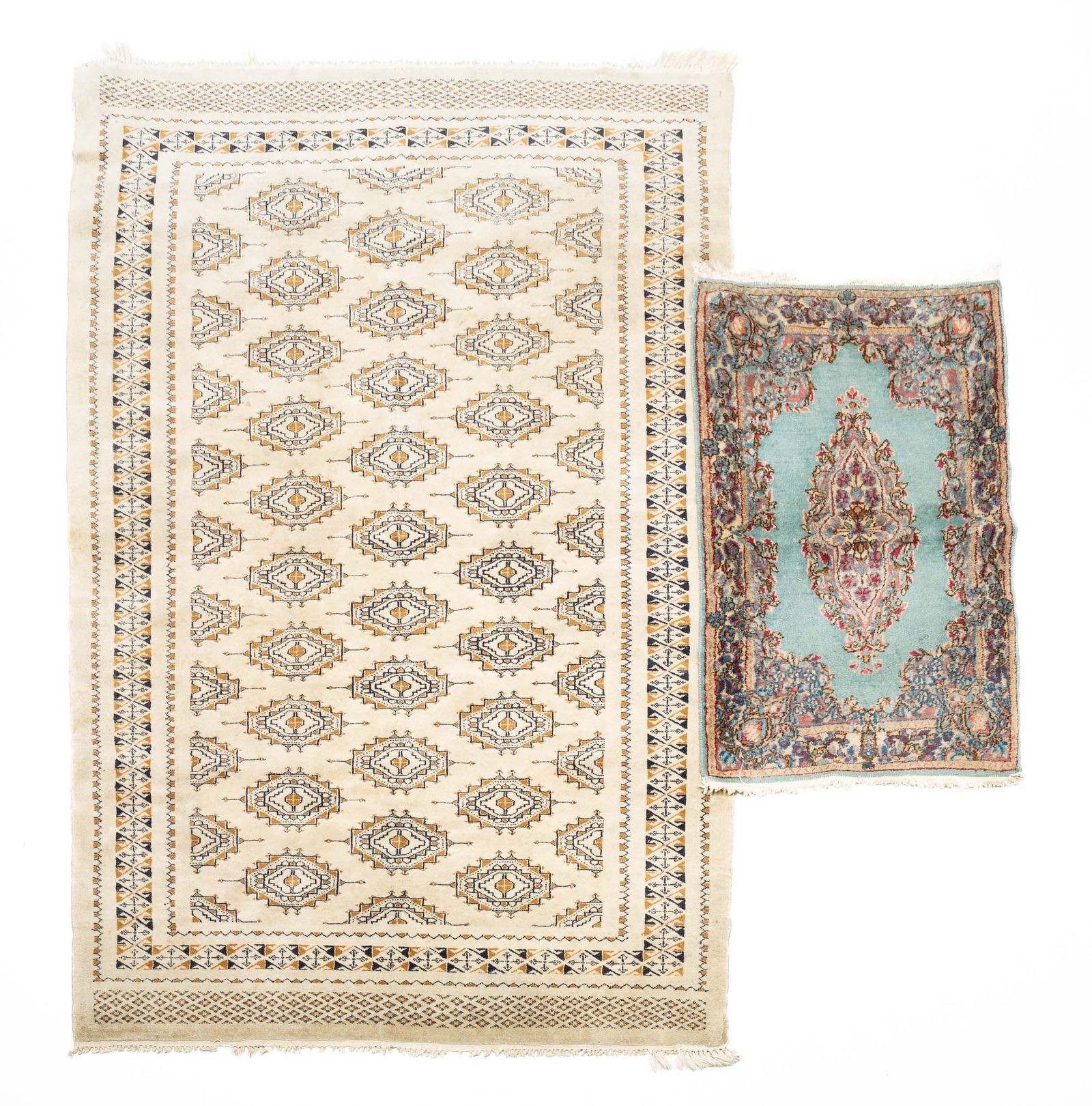 TWO ORIENTAL AREA RUGS. (1 of 5)