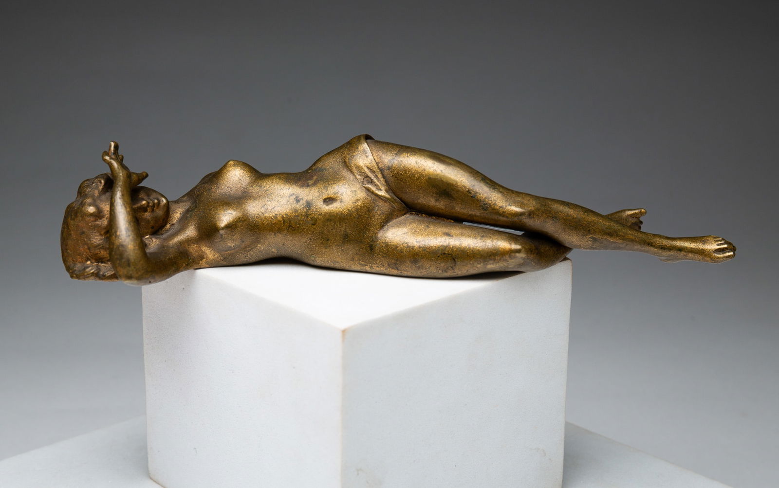 FIGURAL CIGAR CUTTER. (1 of 4)