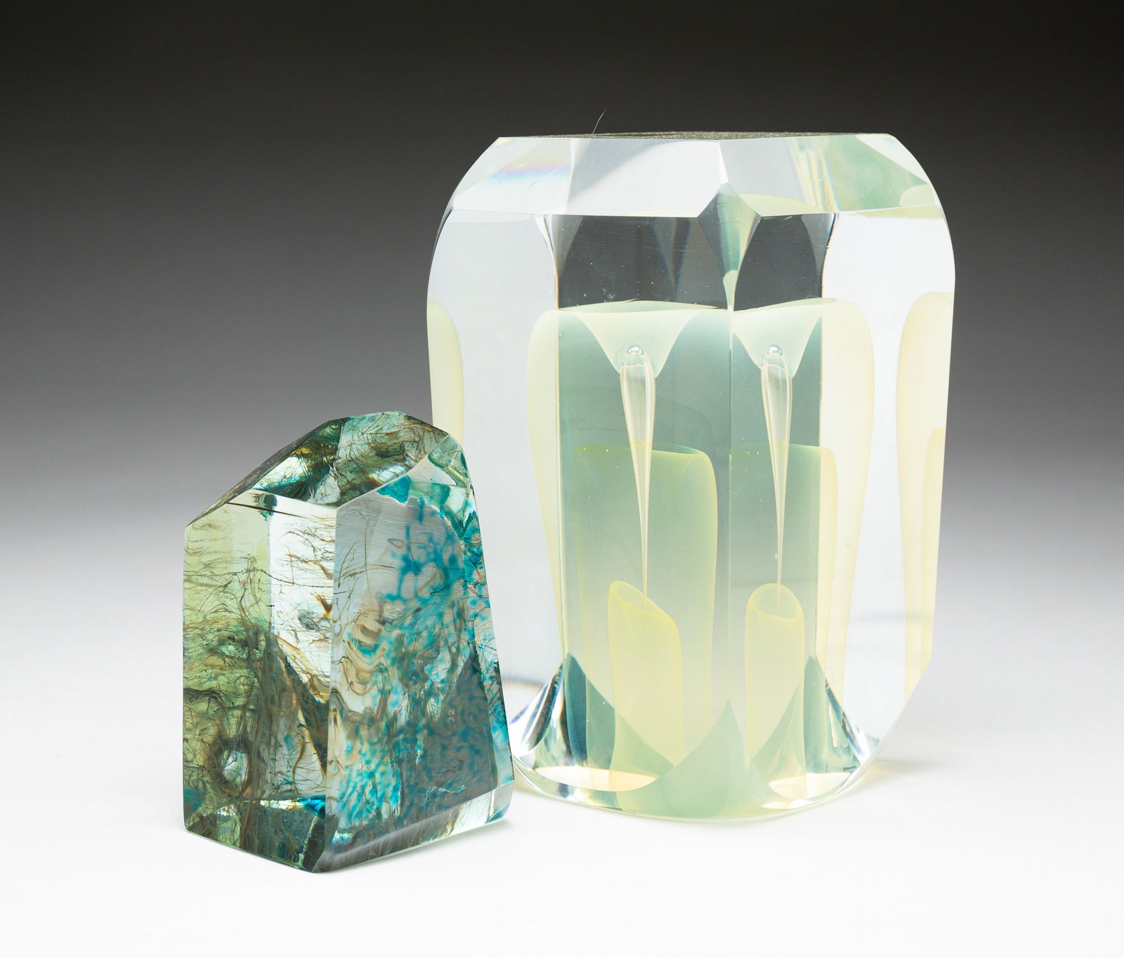 TWO RECTANGULAR ART GLASS PAPERWEIGHTS. (1 of 4)