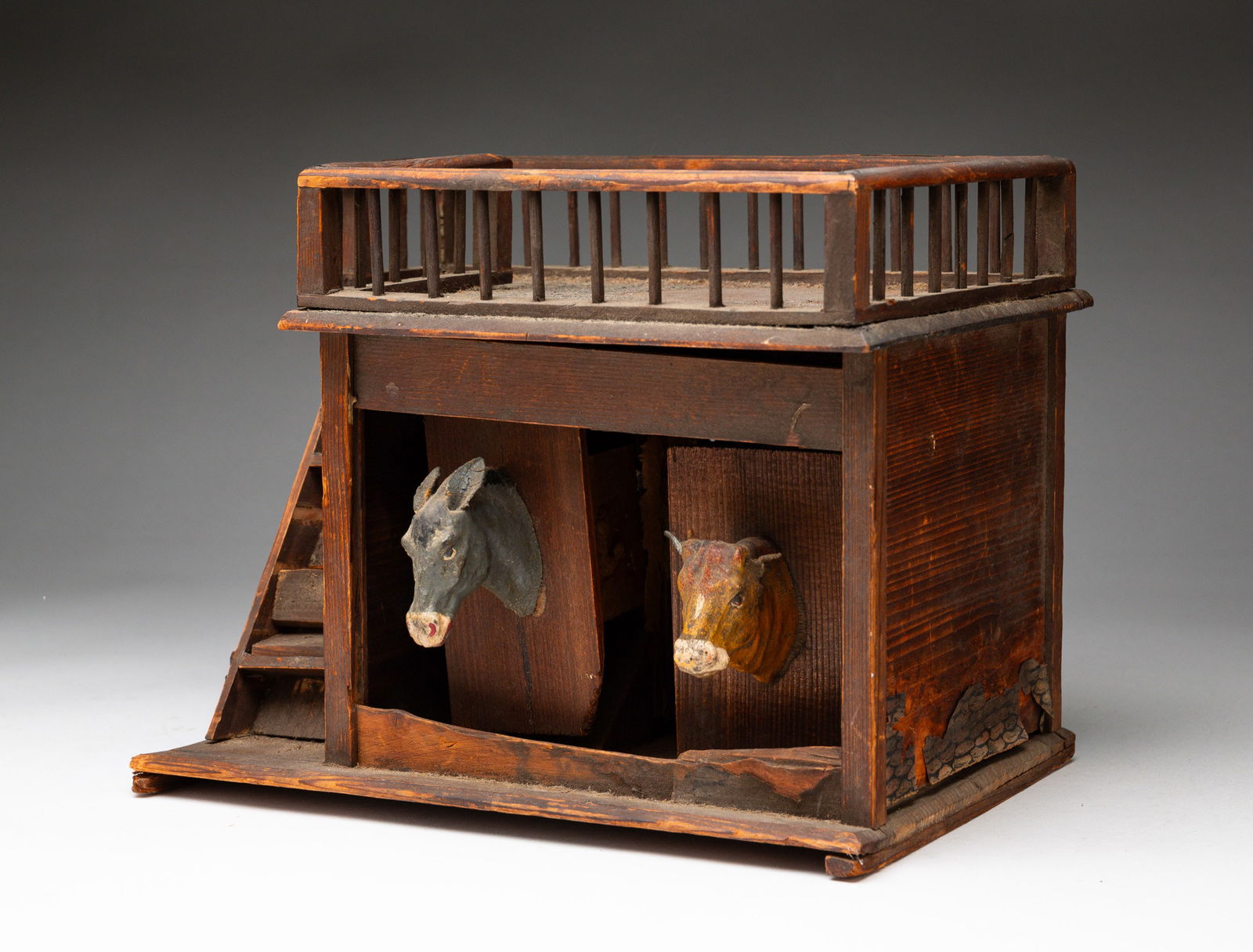 FOLKSY BARN DIORAMA. (1 of 5)