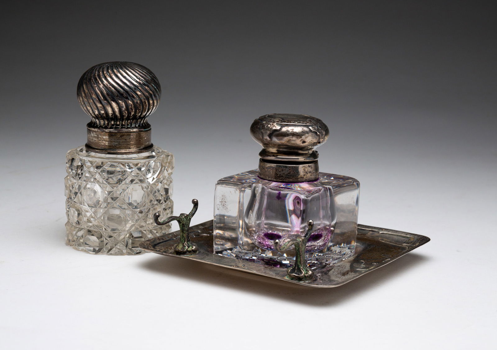 A GORHAM CRYSTAL AND STERLING SILVER INKWELL. (1 of 3)