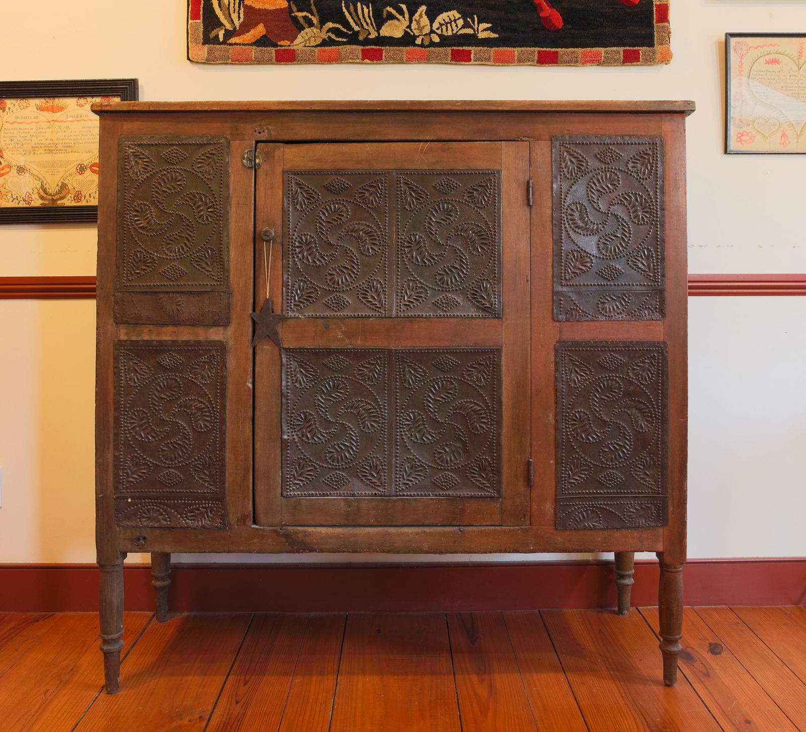 SOUTHERN PIE SAFE. (1 of 4)