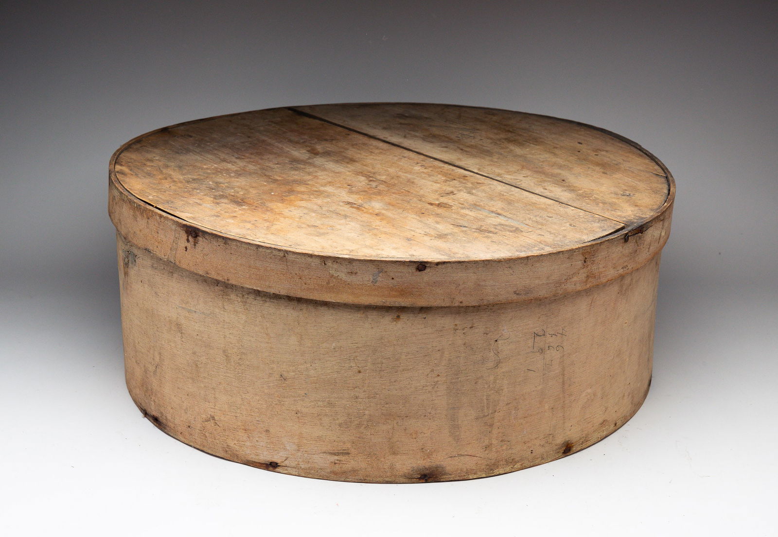 LARGE PAINTED PANTRY BOX. (1 of 4)