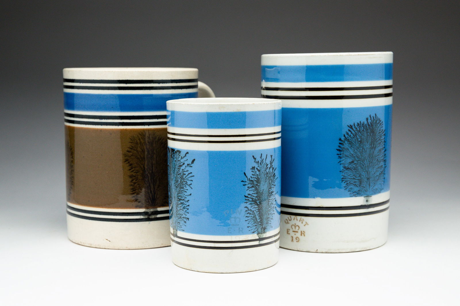 THREE MOCHAWARE DECORATED MUGS. (1 of 6)